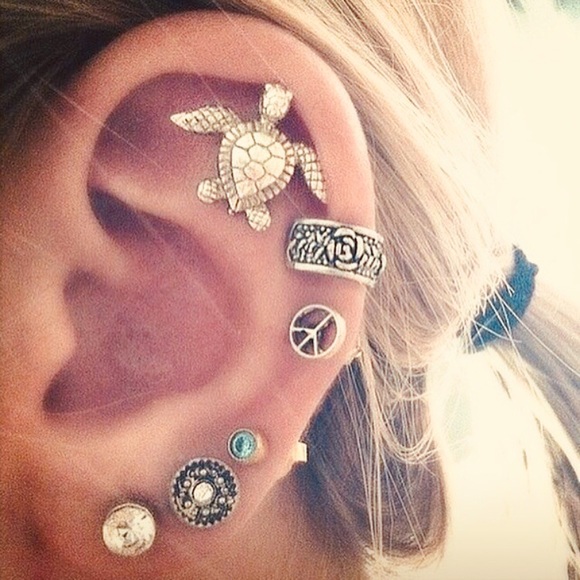 Sea Turtle & Peace Sign 6 Piece Antiqued-Silver Pierced Earrings & Ear Cuff Set - Picture 3 of 3